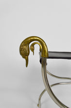 将图片加载到图库查看器,Curule à têtes de cygnes néoclassique, circa 1960