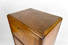 将图片加载到图库查看器,Bar Art Déco en noyer et loupe d'orme, France, circa 1925