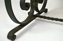 将图片加载到图库查看器,Table basse en fer forgé et plateau en marbre, circa 1940