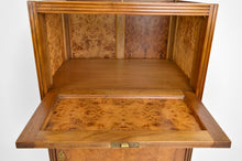 将图片加载到图库查看器,Bar Art Déco en noyer et loupe d'orme, France, circa 1925