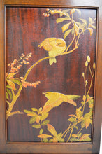 将图片加载到图库查看器,Vitrine japonisante à panneaux marquetés, attribuée à Perret et Vibert, circa 1880