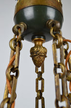 将图片加载到图库查看器,Lustre Empire en bronze, modèle aux mascarons