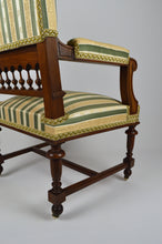 将图片加载到图库查看器,Fauteuil Néo-Renaissance en noyer à têtes de lions