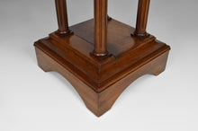 将图片加载到图库查看器,Sellette Néo-Gothique en noyer vers 1880