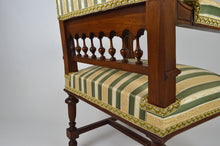 将图片加载到图库查看器,Fauteuil Néo-Renaissance en noyer à têtes de lions