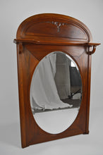 将图片加载到图库查看器,Miroir trumeau Art Nouveau en noyer sculpté, vers 1910