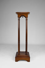 将图片加载到图库查看器,Sellette Néo-Gothique en noyer vers 1880