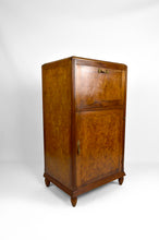 将图片加载到图库查看器,Bar Art Déco en noyer et loupe d'orme, France, circa 1925