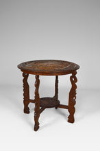 将图片加载到图库查看器,Table basse sculptée de dragons et de paons, Indonésie, vers 1920