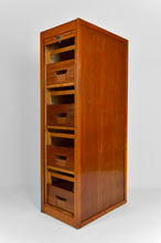 将图片加载到图库查看器,Meuble de notaire à tiroirs par G. M. Radia, circa 1920