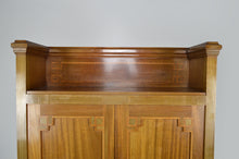 将图片加载到图库查看器,Armoire Art Nouveau marquetée en acajou, vers 1910
