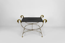 将图片加载到图库查看器,Curule à têtes de cygnes néoclassique, circa 1960