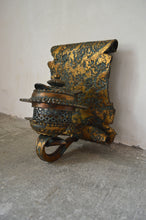 Загрузить изображение в средство просмотра галереи, Paire d'appliques en fer forgé patiné