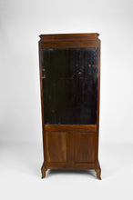 将图片加载到图库查看器,Vitrine japonisante à panneaux marquetés, attribuée à Perret et Vibert, circa 1880