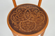 将图片加载到图库查看器,Chaise bistrot par J&J Kohn avec assise décorée