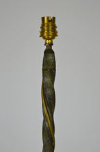 将图片加载到图库查看器,Lampadaire Art Déco en fer forgé, patine verte dorée