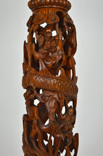 将图片加载到图库查看器,Sellette haute Indochinoise en bois sculpté à thème mythologique