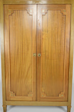 将图片加载到图库查看器,Armoire Art Nouveau marquetée en acajou, vers 1910