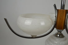 Load image into Gallery viewer, Lustre Moderniste en laiton chromé