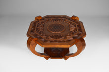 将图片加载到图库查看器,Table basse sculptée Art Déco Colonial vers 1930