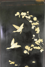 将图片加载到图库查看器,Paravent Shibayama sculpté et marqueté, Japon, ère Meiji, vers 1890