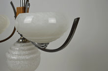 Load image into Gallery viewer, Lustre Moderniste en laiton chromé