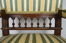 将图片加载到图库查看器,Fauteuil Néo-Renaissance en noyer à têtes de lions