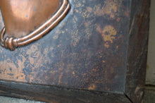 将图片加载到图库查看器,Portrait de Femmes Africaines en cuivre par Tshiasuma, 1984