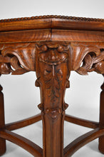 将图片加载到图库查看器,Sellette Asiatique sculptée de Démons et Baies, vers 1890