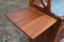 将图片加载到图库查看器,Buffet Art Nouveau par La Ruche en merisier sculpté, 1911