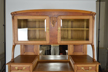 将图片加载到图库查看器,Buffet Art Nouveau en chêne et loupe, modèle au platane