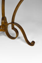 将图片加载到图库查看器,Table basse en marbre et fer forgé doré par Raymond Subes, vers 1935
