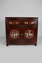 将图片加载到图库查看器,Importante Salle à Manger Asiatique en bois marqueté de nacre, milieu XXe