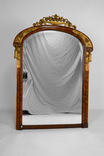 将图片加载到图库查看器,Miroir Art Déco, dorure et loupe d'Amboine, dans le goût de Maurice Dufrène, circa 1925