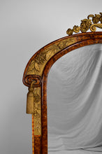 将图片加载到图库查看器,Miroir Art Déco, dorure et loupe d'Amboine, dans le goût de Maurice Dufrène, circa 1925