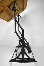 将图片加载到图库查看器,Table d'architecte industrielle ajustable en fonte, circa 1900
