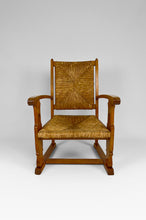 将图片加载到图库查看器,Fauteuil Gothique Art & Crafts en Chêne et Assise Paillée, circa 1900
