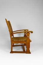将图片加载到图库查看器,Fauteuil Gothique Art & Crafts en Chêne et Assise Paillée, circa 1900