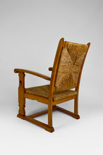 将图片加载到图库查看器,Fauteuil Gothique Art & Crafts en Chêne et Assise Paillée, circa 1900