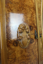 将图片加载到图库查看器,Armoire Art Déco par les Ateliers Gauthier-Poinsignon en noyer, circa 1920-1930