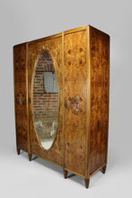 将图片加载到图库查看器,Armoire Art Déco par les Ateliers Gauthier-Poinsignon en noyer, circa 1920-1930