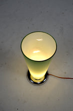 将图片加载到图库查看器,Lampe Art Deco en chrome et verre céladon, France, circa 1930