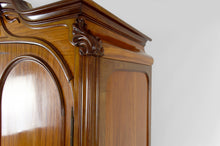 将图片加载到图库查看器,Armoire Art Nouveau marquetée en acajou, France, circa 1900