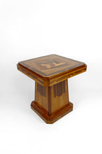 Charger l'image dans la galerie, Table de jeu Art Déco en bois marqueté, circa 1925
