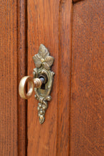 将图片加载到图库查看器,Desserte Art Nouveau en chêne sculpté de vigne, par Gauthier-Poinsignon