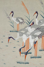 将图片加载到图库查看器,Tapisserie encadrée en soie brodée, Vietnam, vers 1930