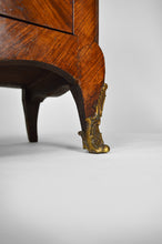 将图片加载到图库查看器,Bibliothèque Louis XV par Pierre Garnier, vers 1750