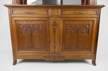 将图片加载到图库查看器,Buffet 2 corps Art Nouveau en noyer sculpté avec vitrail et miroir, circa 1910