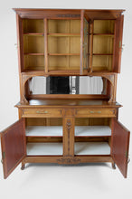 将图片加载到图库查看器,Buffet 2 corps Art Nouveau en noyer sculpté avec vitrail et miroir, circa 1910