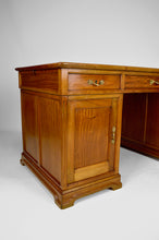 将图片加载到图库查看器,Bureau Art Nouveau à caissons en acajou, France, circa 1900